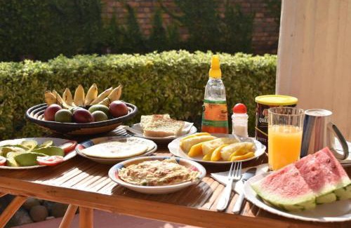 Musanze House | Room in BB - Amahoro Guest House - Queen Room