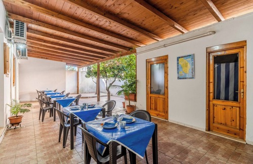 Presicce Apartment | Room 'La Saracina - Camera 3' with Shared Terrace, Wi-Fi and Air Conditioning