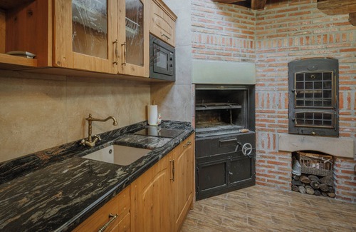 Palacios de la Sierra Apartment | Room 'Las Torres' with Shared Terrace, Shared Garden and Wi-Fi