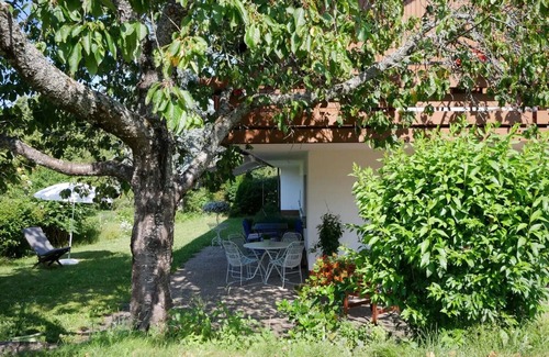 Urberg Apartment | Room 'No. 6' with Shared Terrace, Shared Garden and Balcony