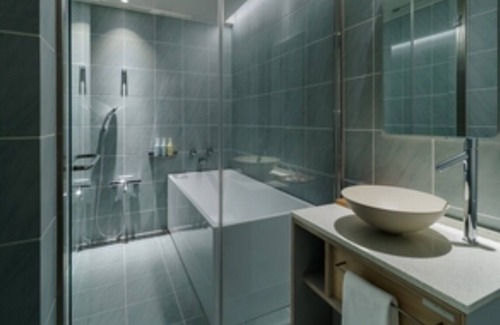 Saijo Hotel | Room only plan Family room Triple Lounge servic/Saijo Ehime