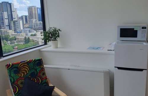 Brisbane Central Business District Apartment | Room with a Brisbane river view