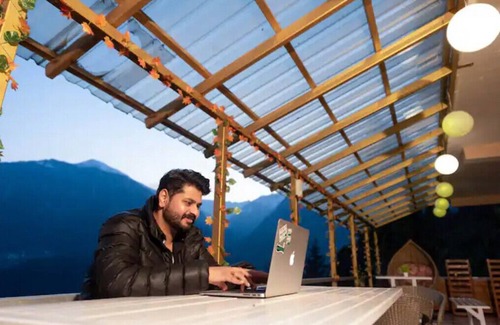 Aleo Cottage | Room with Magnificent views| Olive Manali Cottage