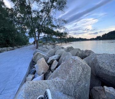 Kampung Sura Masjid House | RoomAh Sura Damai
