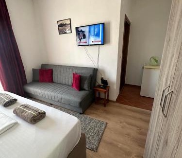 Ulcinj Hotel | Rooms Ajllin