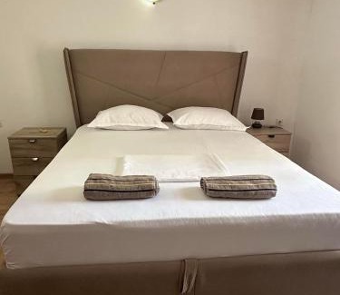 Ulcinj Hotel | Rooms Ajllin