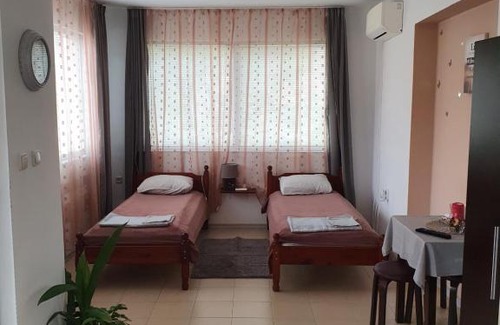 Troyan House | Rooms Lagat