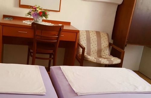 Lopud Island House | Rooms Milena - Double or Twin Room with Private Bathroom