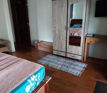Pointe aux Canonniers House | Rooms on ocean view
