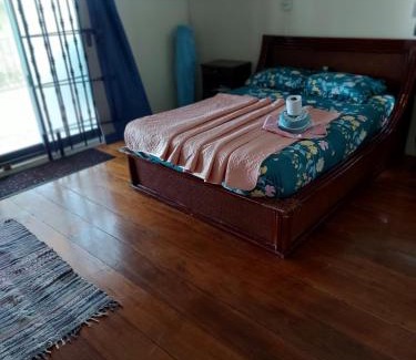 Pointe aux Canonniers House | Rooms on ocean view