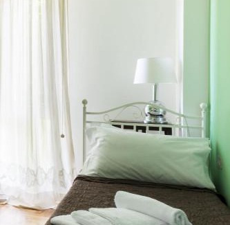 Scanzorosciate House | Rooms Villa Bergamo Airport