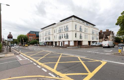 Reigate Apartment | Roomspace Serviced Apartments - Trinity House