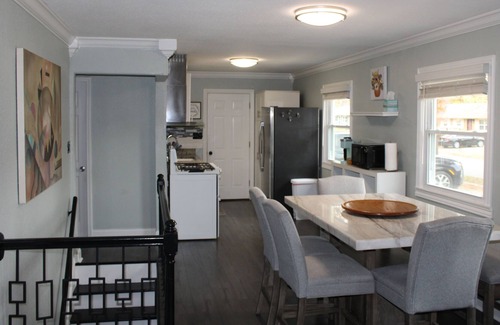 Waldron House | Roomy 3 BR - Sleep 6 - Dog Friendly - Near Legends - Game Room - Quiet Area