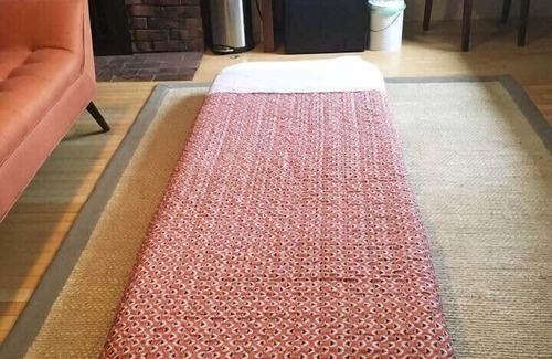 Berkeley Apartment | Roomy Studio Walkable to UC Berkeley with Parking