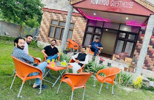 Skardu House | Roomyoo guest house and farm house