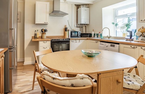 Brecon Cottage | RORKES COTTAGE, family friendly, character holiday cottage in Brecon
