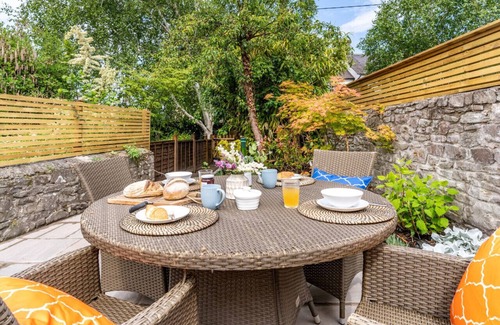 Crickhowell House | Rose Cottage - Crickhowell