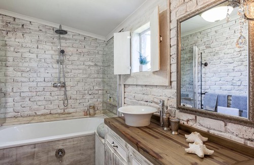 Makhado House | Rose & Ivy Guesthouse