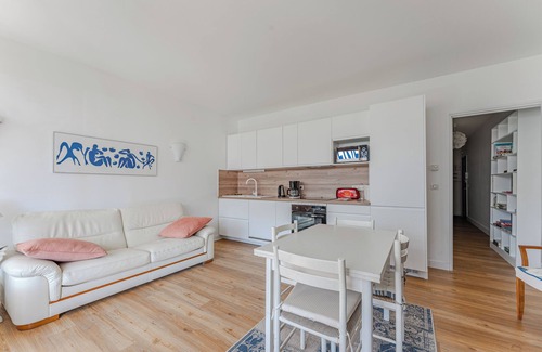 Arcachon Apartment | Rose Mousse – Family Apartment in Pyla sur Mer with Garden
