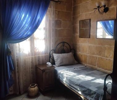 Zabbar House | Rose