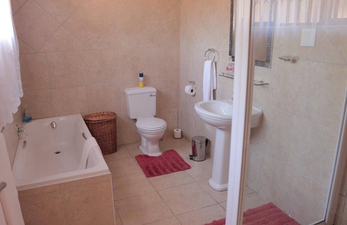 Berea House | Rose Petals Guest House
