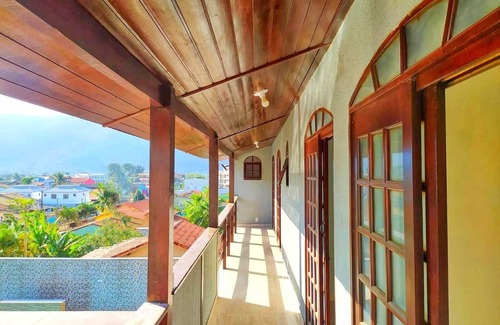 Itaipuacu House | Rose Pousada e Eventos Barroco with pool and barbecue -