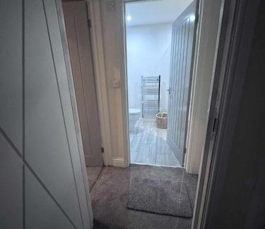 Horley Bed & Breakfast | ROSE-WOOD Gatwick