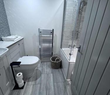 Horley Bed & Breakfast | ROSE-WOOD Gatwick