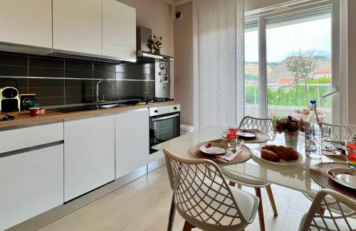 Roseto degli Abruzzi Apartment | Roseto Marina Vista Monte