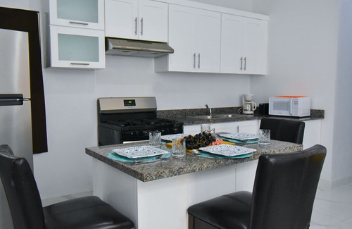 El Pueblito Apartment | Rosil Place, Apt #4 with Balcony by the Beach