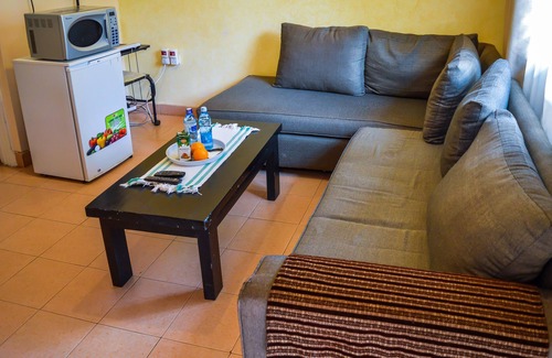 Nairobi Hotel | Rosslyn Studios