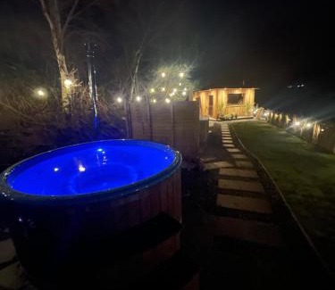 Newry Cabin | Rostrevor Mountain Lodge - Glamping Pods - Revive Sauna & Hot Tubs