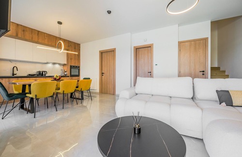 Gouves Villa | Rosy Villas Collection, for up to 20, 2 Pools & Jacuzzi