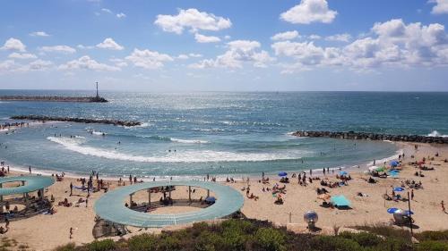 Ashkelon Apartment | Rotem Suite in MARINA ASHKLON