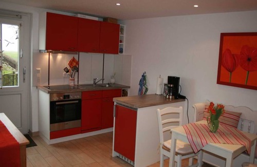 Nordstrand House | Rotes Atelierhaus, Deutschland