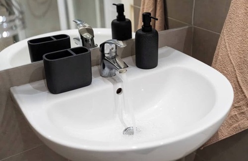 Holesovice Apartment | Royal Aurora Residence