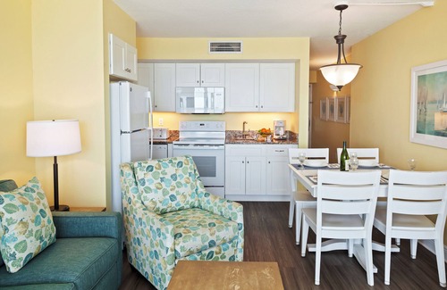 Ormond Beach Apartment | Royal Floridian Resort