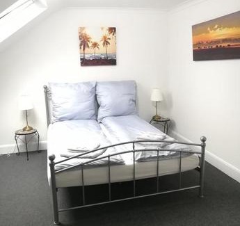 Dulken House | Royal Guest House II