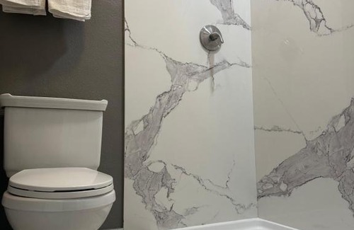 Tracy Hotel | ROYAL MOTEL TRACY