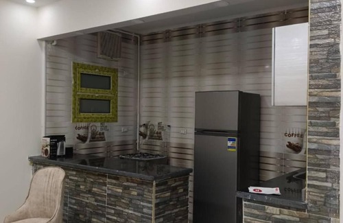 Al Mamsha El Seyahi Apartment | Royal Palace Home 32