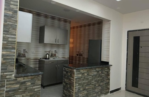 Al Mamsha El Seyahi Apartment | Royal Palace Home 31