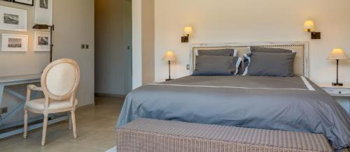 Port Chambly Apartment | Royal Park Resort & Villas