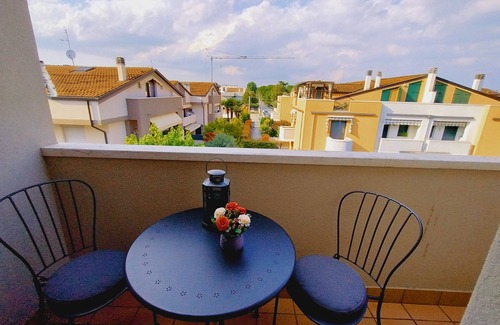 Abano Terme Apartment | Royal Residence Abano Terme Apartment with Mountain View, Wi-Fi and Air Conditioning