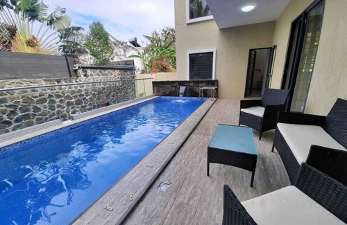 Pereybere Villa | Royal Residence B2: 4 Bedrooms Gated Semi Detached Serene Villa in Pereybere