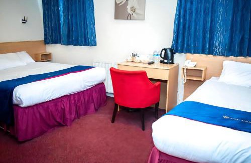 Marston Green Hotel | Royal Square Hotel - NEC & Birmingham Airport