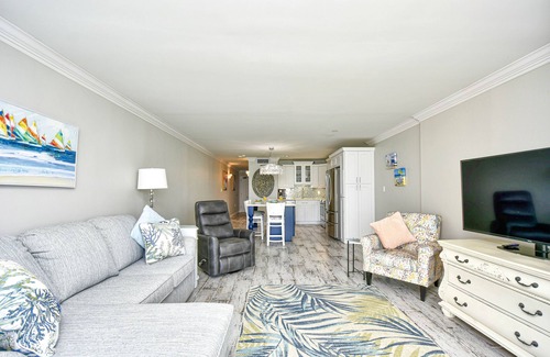 Garden City Condo | Royal Vista: Ocean Front Condo. Indoor Outdoor Pools & Hot Tub. Spectacular View