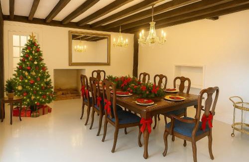 Horton House | Royal Windsor Mansion Private 5 Acre Luxury Escape