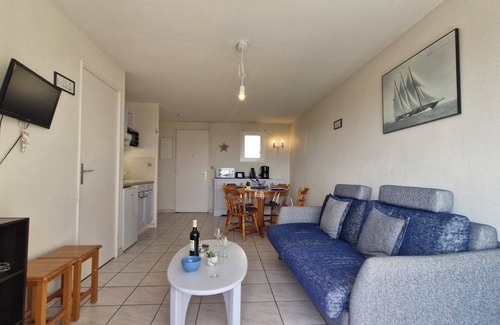 Pontaillac Apartment | Royan - APARTMENT WITH SEA VIEW - near beach and private parking