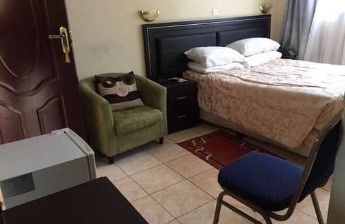 Livingstone Hotel | Roysam Lodge