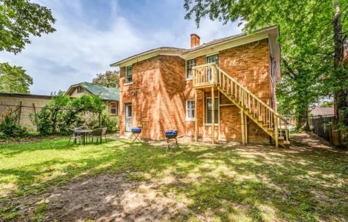 Memphis House | Rozelle Roost Upstairs